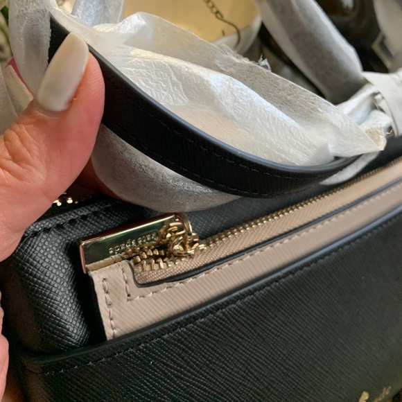 Authentic Kate Spade Saffiano leather top zip Crosby w large card holder - Picture 14 of 16